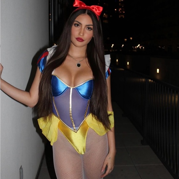 Snow White 🍎 costume cosplay Fashion Nova Forplay Princess Halloween sexy - Picture 7 of 9